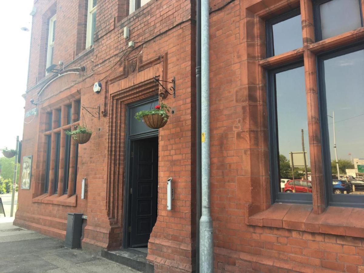 The Royal Hotel Crewe, A Brilliant Collection, Powered By Oyo Exterior foto