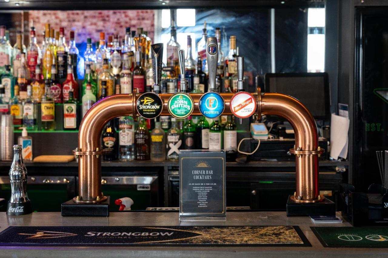 The Royal Hotel Crewe, A Brilliant Collection, Powered By Oyo Exterior foto